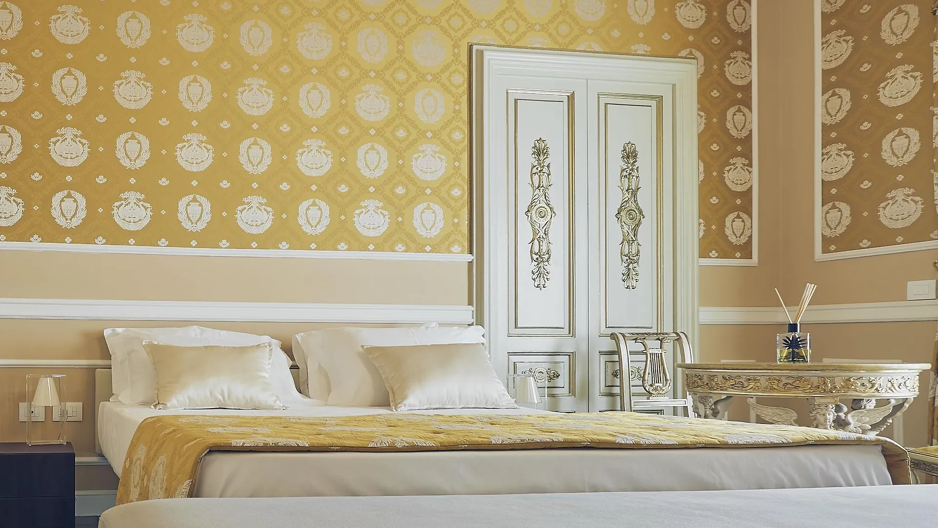 Palazzo Marletta Luxury House Hotel Catania 2*,